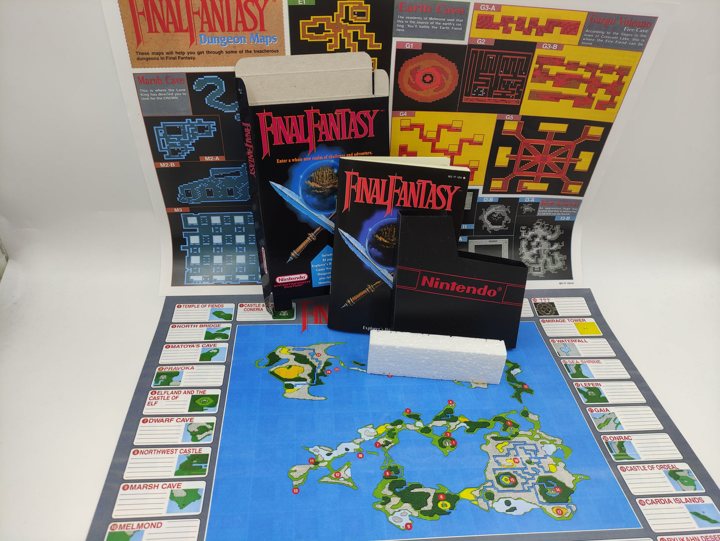 Final Fantasy - NES - NTSC or PAL - Box Replacement, Manual, Map, Dust Cover, Block. Top Quality !