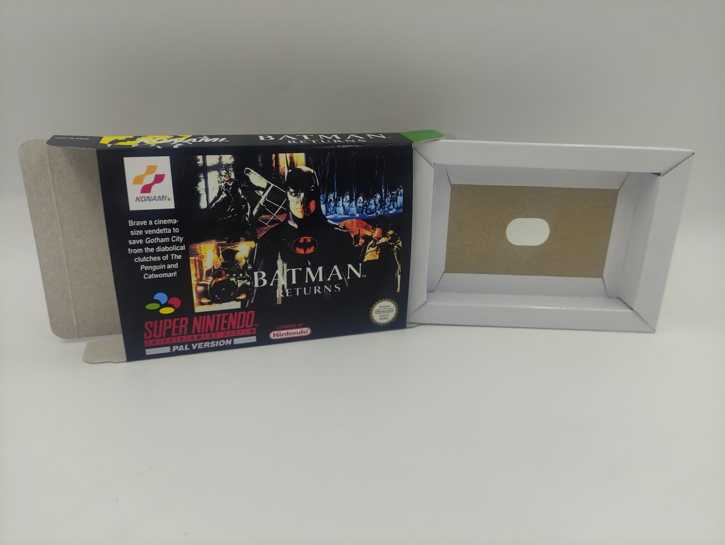 Batman Returns - box with inner tray option - NTSC or PAL - Super Nintendo/ SNES- thick cardboard. Top Quality !!