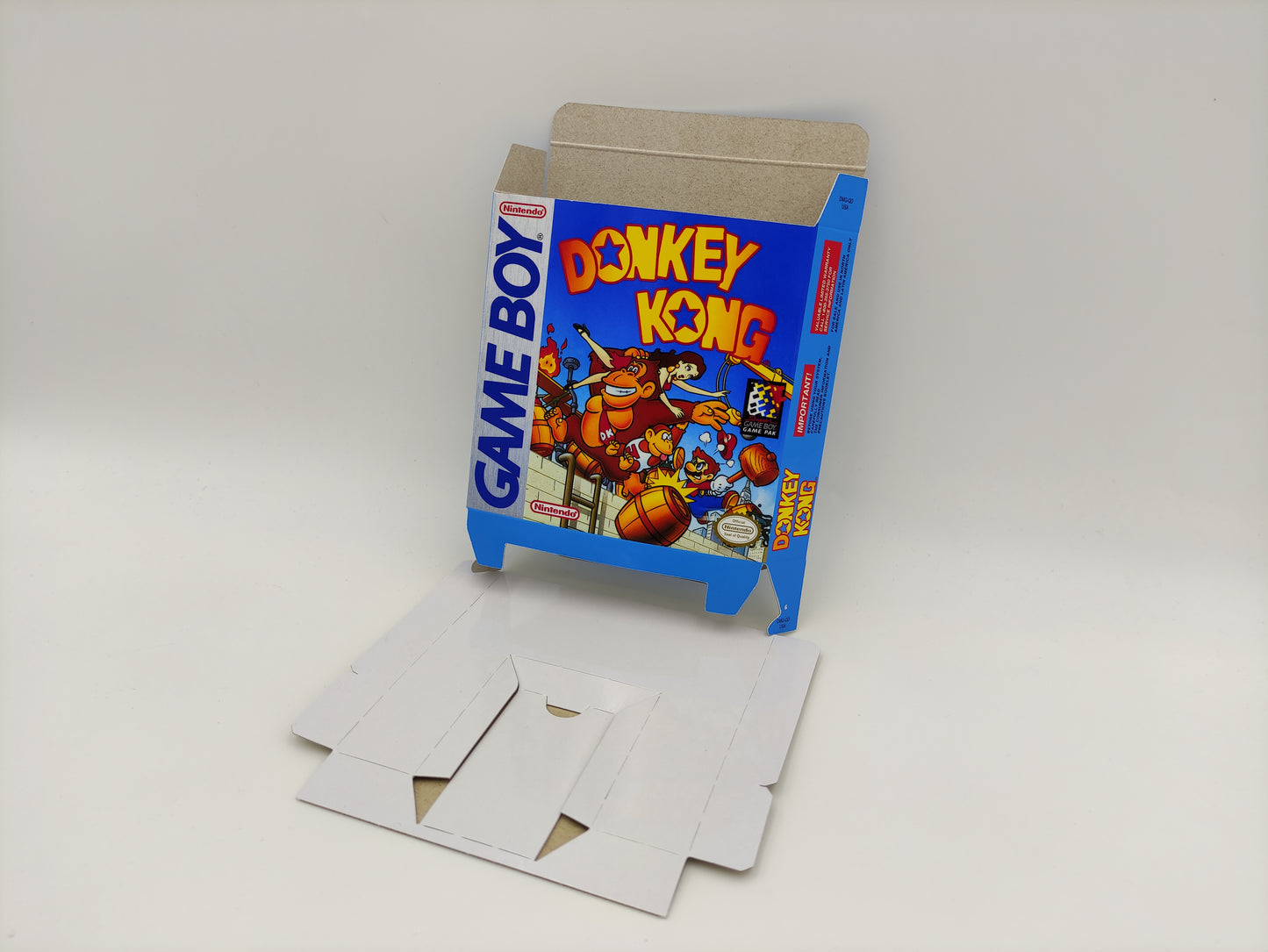 Donkey Kong - box with inner tray option - Game Boy/ GB - NTSC or PAL - thick cardboard. Top Quality !!