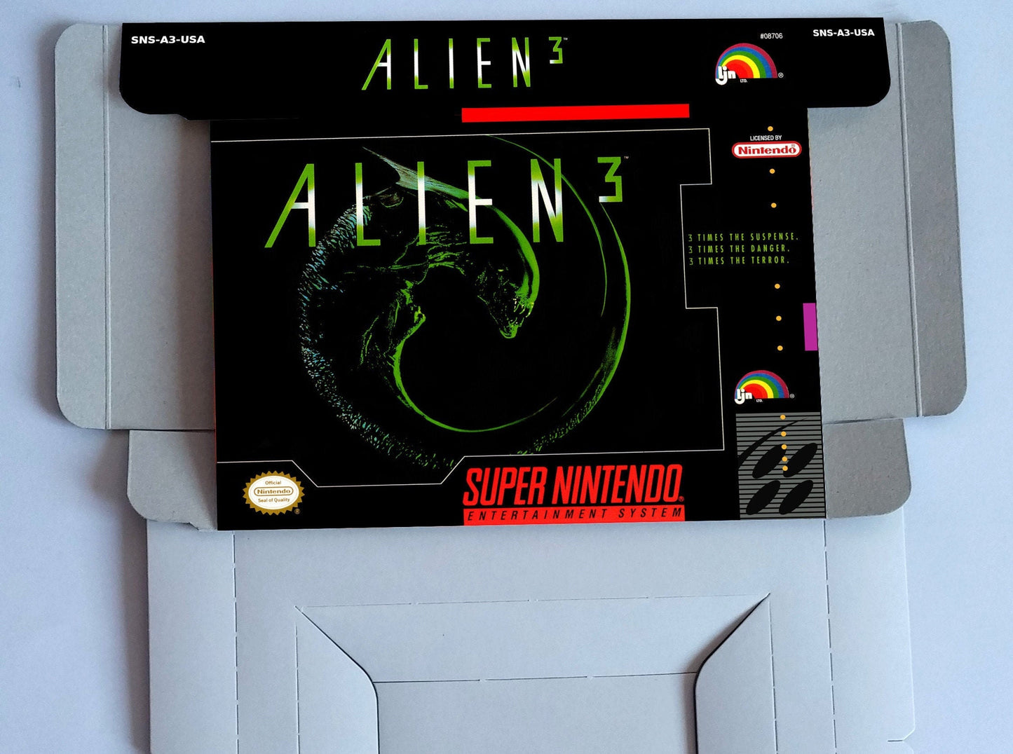 Alien 3 - box with inner tray option - PAL or NTSC region - Super Nintendo/ SNES - thick cardboard. Top Quality !!