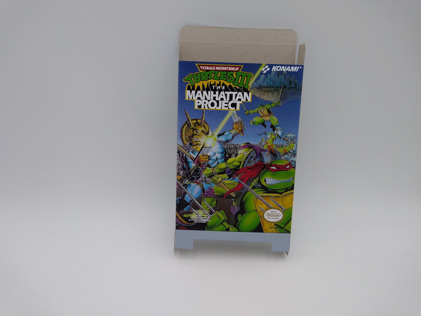 TMNT 3 Manhattan Project - box replacement only - NES - thick cardboard as in the original. Top Quality !!