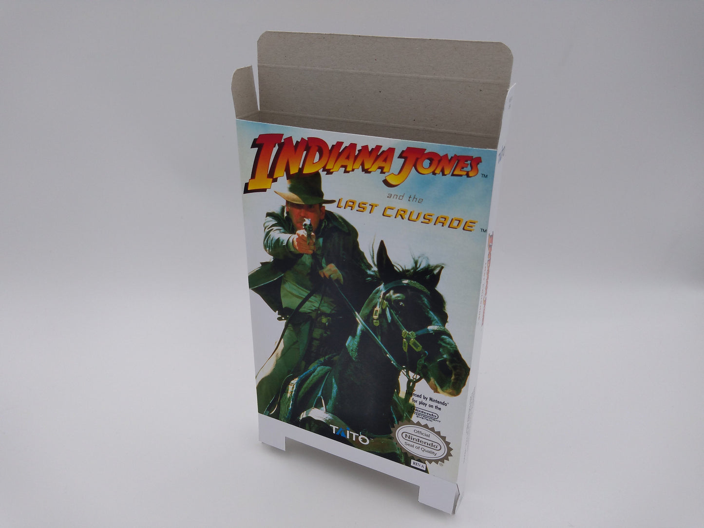 Indiana Jones and the Last Crusade - box replacement only - NES - NTSC or PAL - thick cardboard as in the original. Top Quality !!