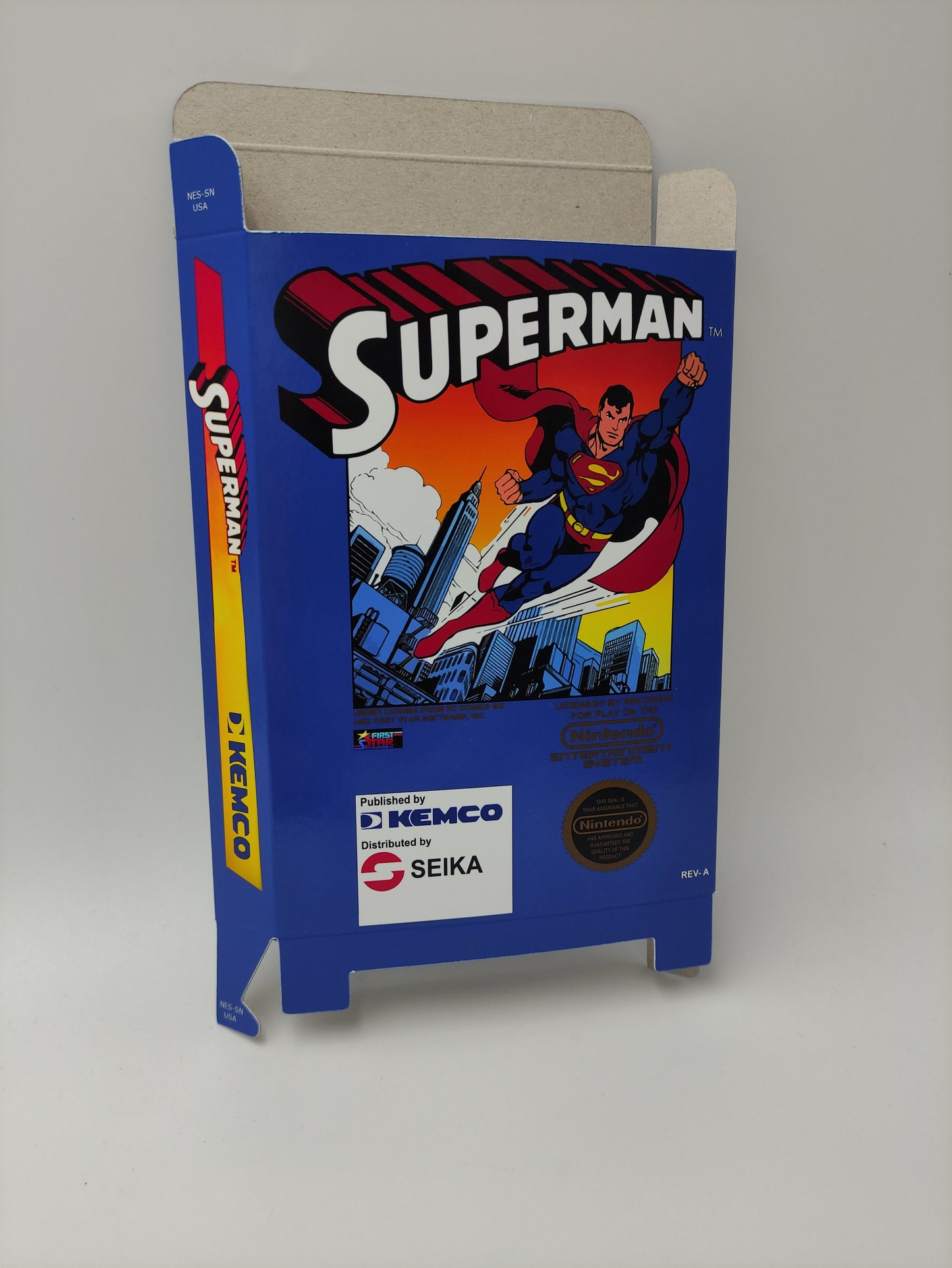 Superman - box replacement only - NES - thick cardboard as in the original. Top Quality !!