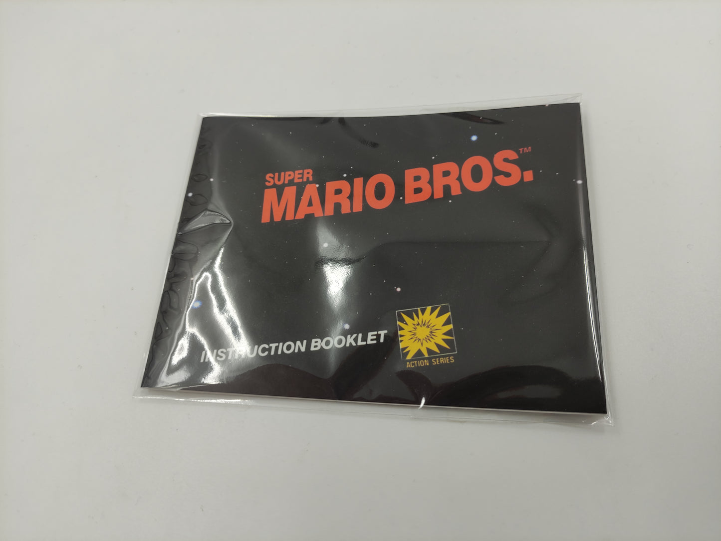 Super Mario Bros - Replacement Box, Manual, Dust Cover, Block - NTSC or PAL - NES - thick cardboard as in the original. Top Quality !