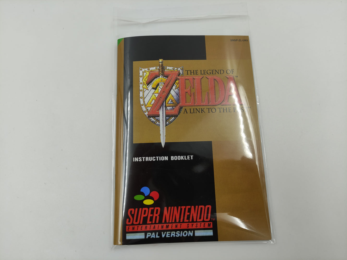 The Legend of Zelda a Link to The Past - Replacement Box, Manual, Inner Tray - PAL, NTSC or Japan Ntsc - SNES - thick cardboard as in the original.