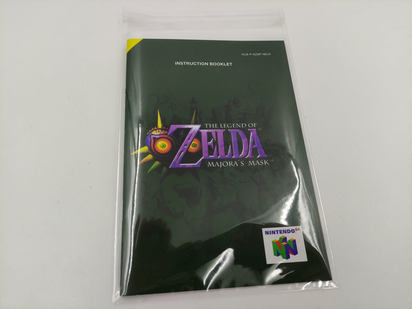 The Legend of Zelda Majoras Mask - NTSC, PAL or Australian PAL - N64- Box replacement, Manual, Inner Tray - thick cardboard as in the original.