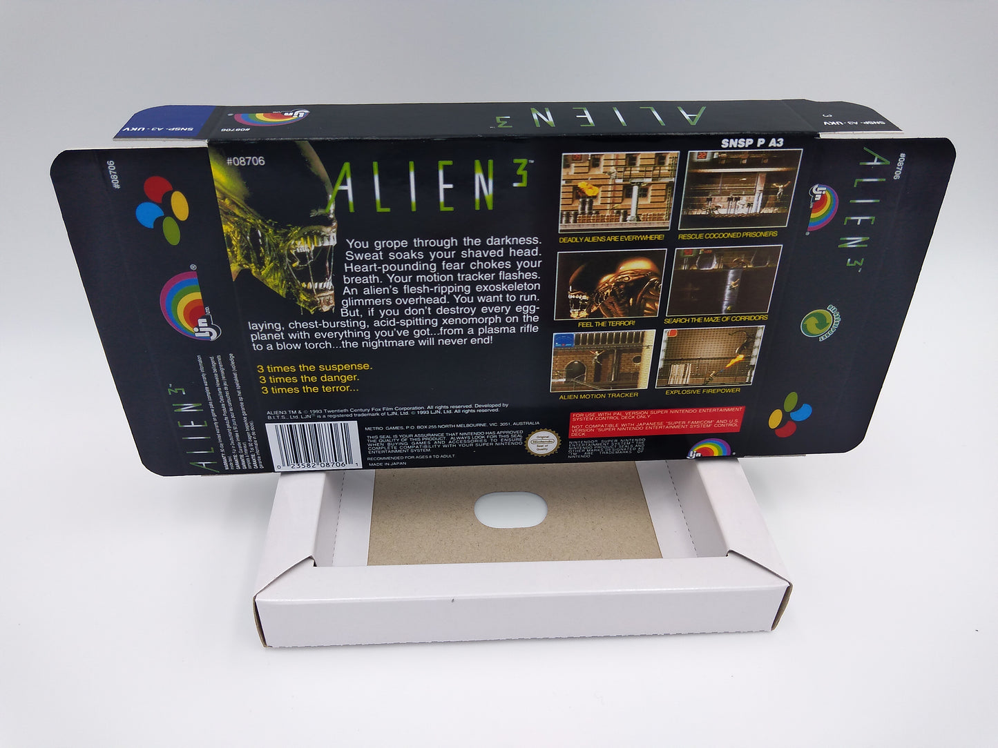 Alien 3 - box with inner tray option - PAL or NTSC region -  Super Nintendo/ SNES - thick cardboard. Top Quality !!