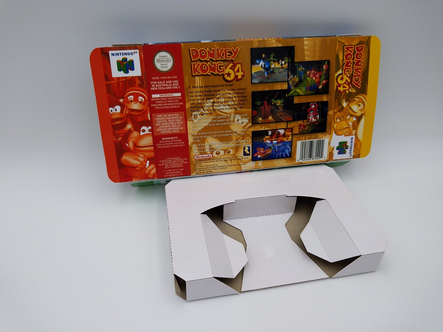 Donkey Kong 64 - Replacement Box, Manual, Inner Tray - NTSC, PAL or Australian PAL - N64 - thick cardboard as in the original. Top Quality !!