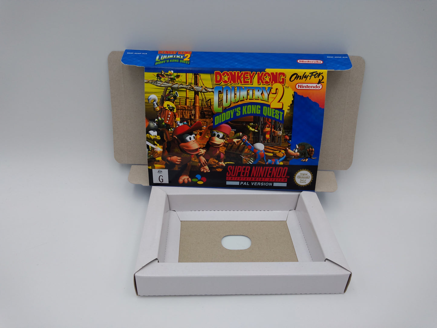 Donkey Kong Country 2 - box with inner tray option - SNES - Ntsc , Pal or Australian PAL - thick cardboard as in the original.