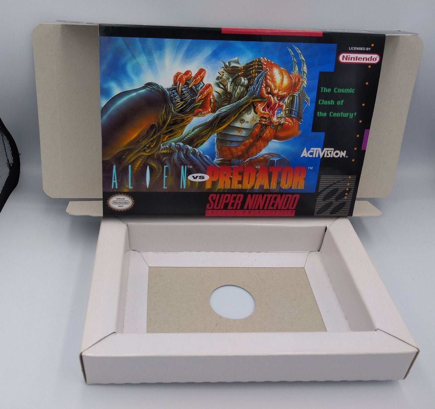 Alien vs Predator - box with inner tray option - NTSC - Super Nintendo/ SNES- thick cardboard. Top Quality !