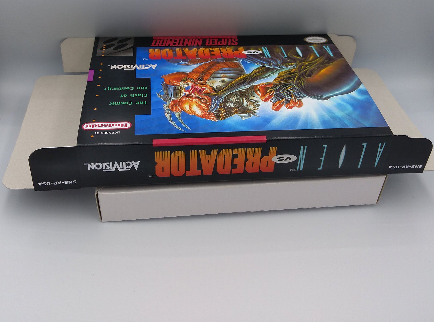 Alien vs Predator - box with inner tray option - NTSC - Super Nintendo/ SNES- thick cardboard. Top Quality !