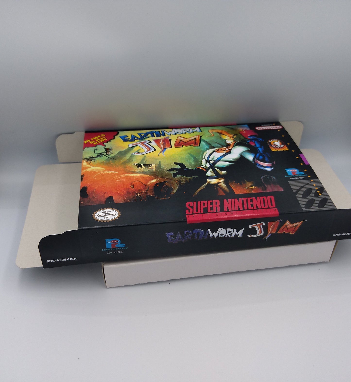 Earthworm Jim - box with inner tray option - NTSC or PAL - Super Nintendo/ SNES - thick cardboard. Top Quality !