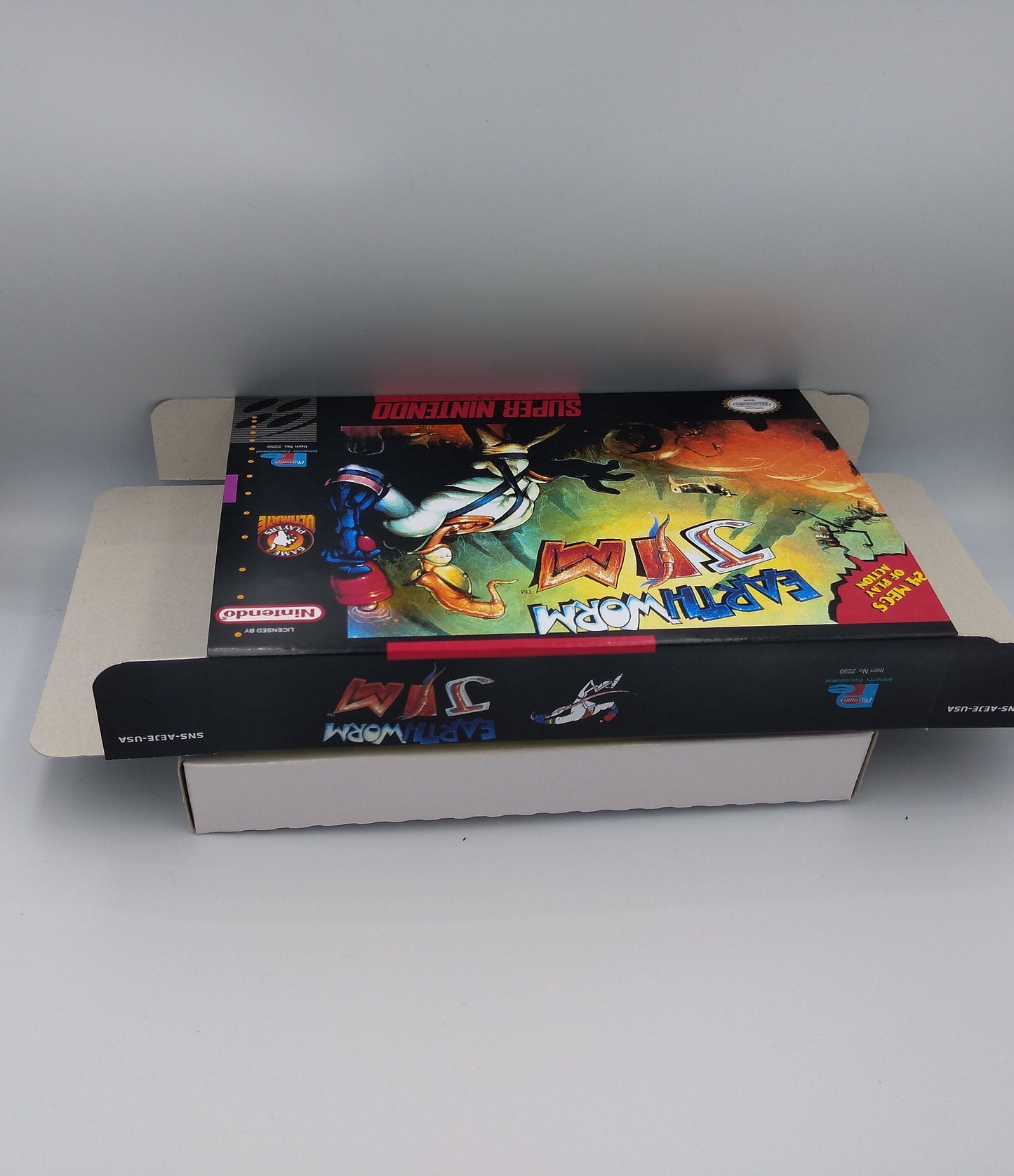 Earthworm Jim - box with inner tray option - NTSC or PAL - Super Nintendo/ SNES - thick cardboard. Top Quality !