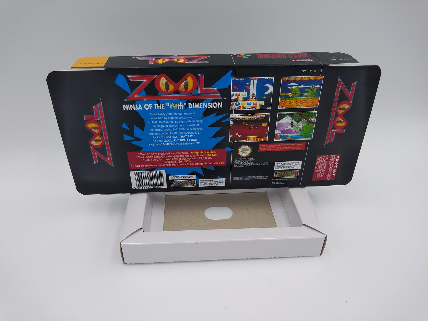 ZOOL - NTSC or PAL - box with inner tray option - Snes - thick cardboard as in the original. Top Quality !!