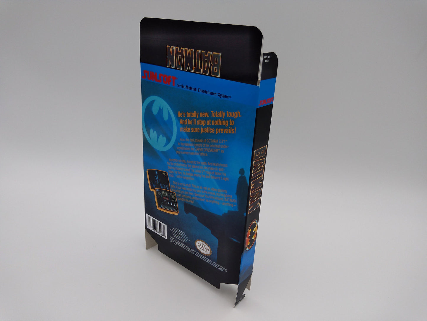 Batman - Box Replacement, Dust Cover, Block - NES - NTSC or PAL - thick cardboard as in the original. Top Quality !