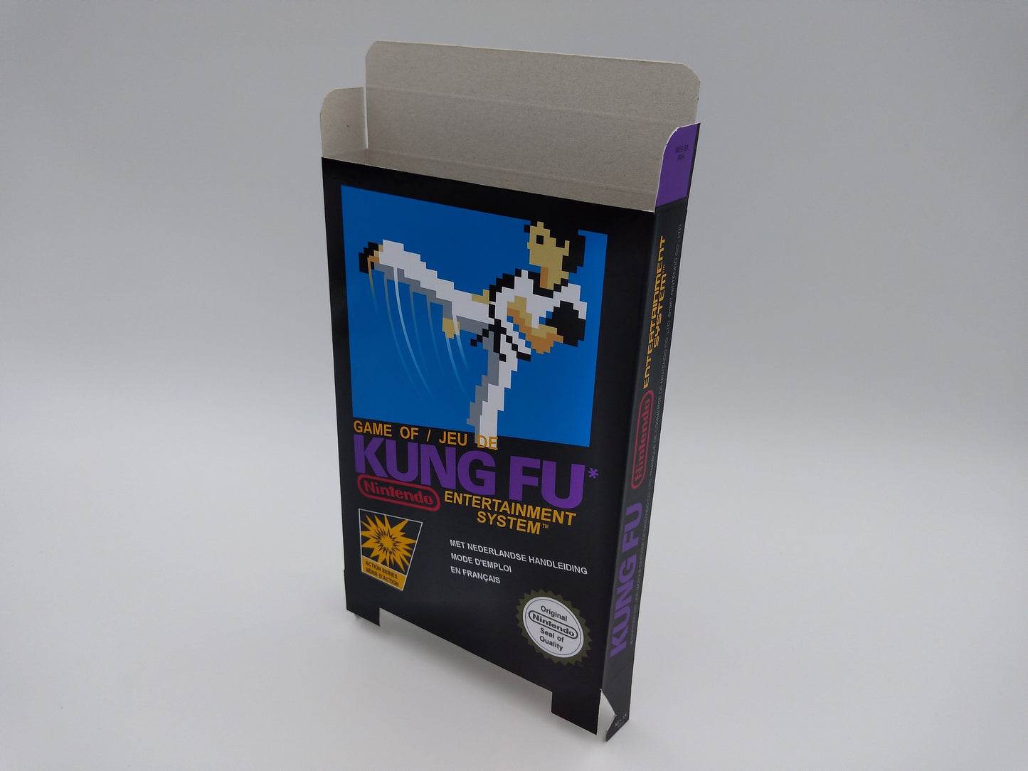 Kung Fu - Box Replacement, Dust Cover, Block - NES - NTSC or PAL - thick cardboard as in the original. Top Quality !