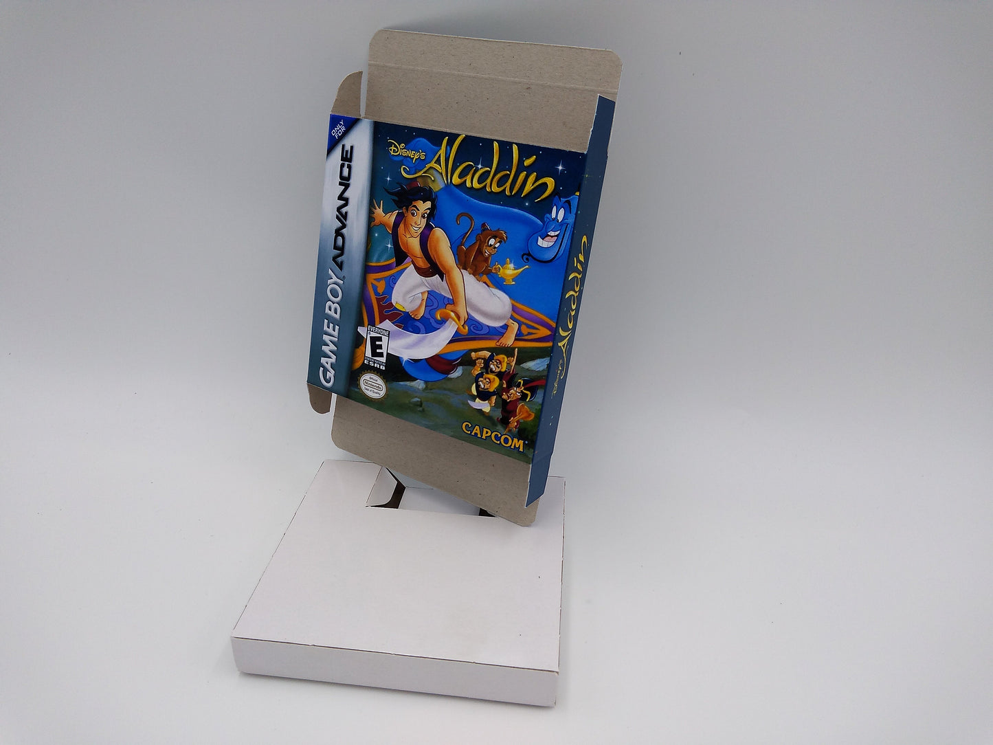 Aladdin - GameBoy Advance - box with inner tray option - thick cardboard. Top Quality !!