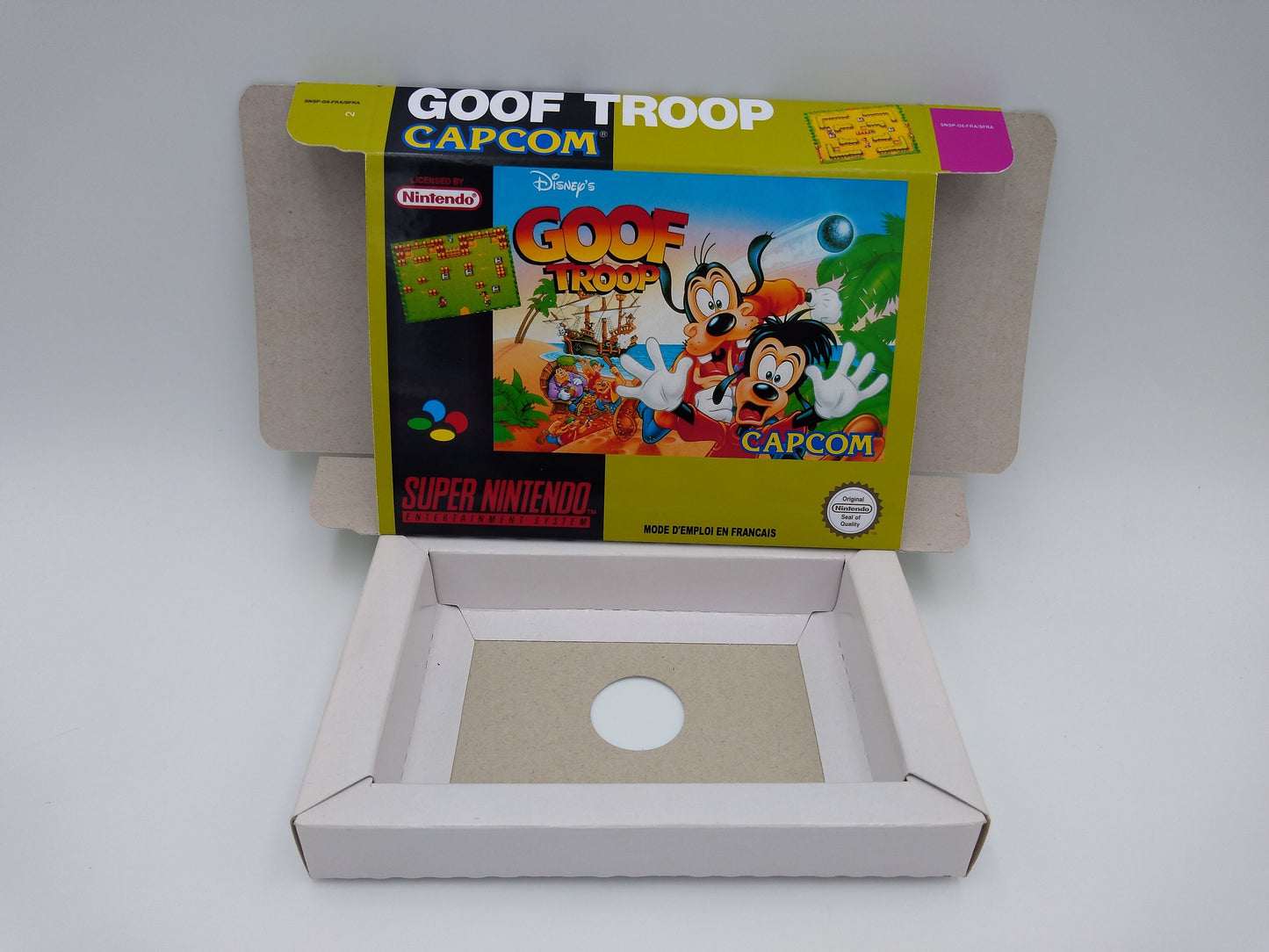 Goof Troop - box with inner tray option - PAL or NTSC region - Super Nintendo/ SNES- thick cardboard.