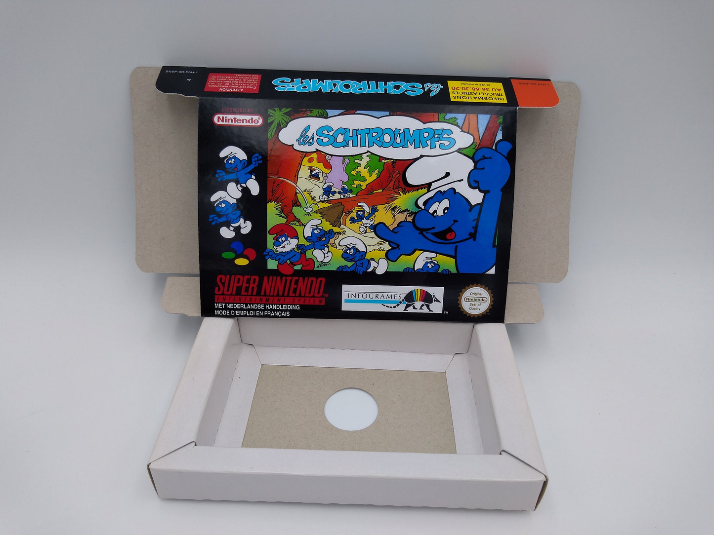 The Smurfs/ Les Schtroumpfs - box with inner tray option -  Super Nintendo/ SNES - thick cardboard.