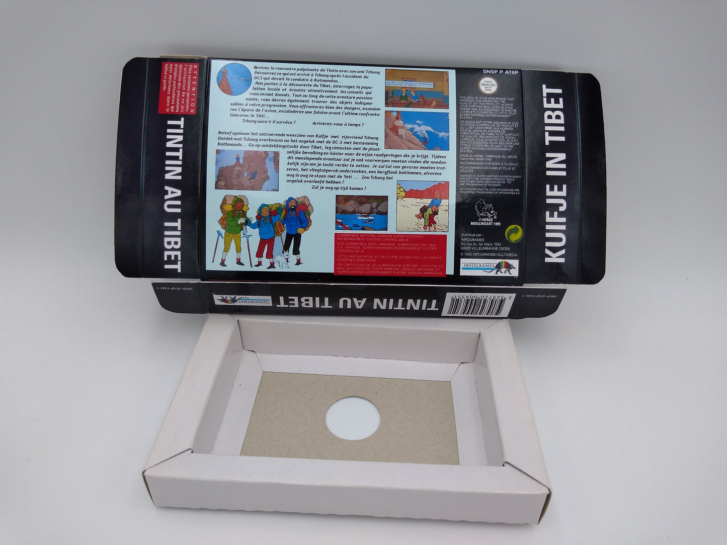 Tintin au Tibet - box with inner tray option -  Super Nintendo/ SNES- thick cardboard.