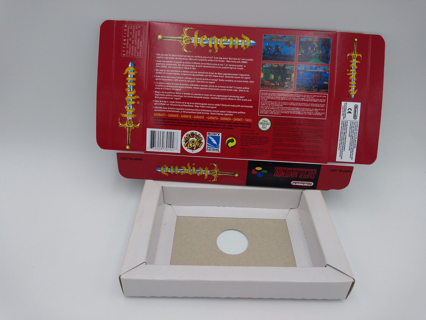 Legend - box with inner tray option - PAL or NTSC - SNES - thick cardboard as in the original. Top Quality !