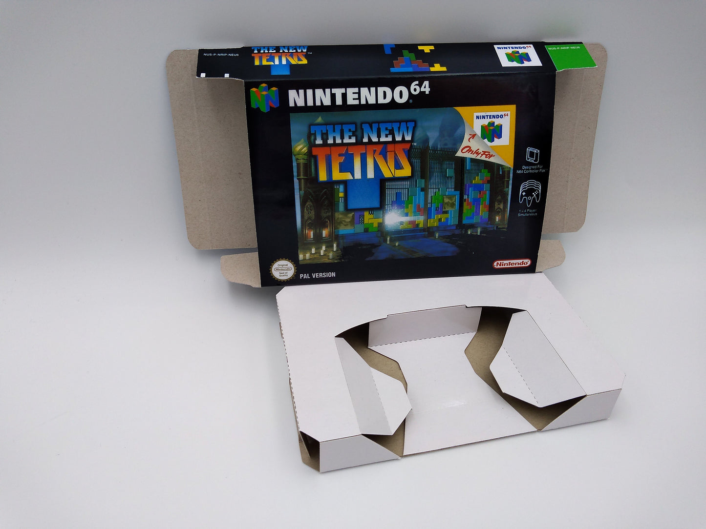 The New Tetris - box with inner tray option - Nintendo 64/ N64 - NTSC or PAL . Thick cardboard as in the original. Top Quality !!