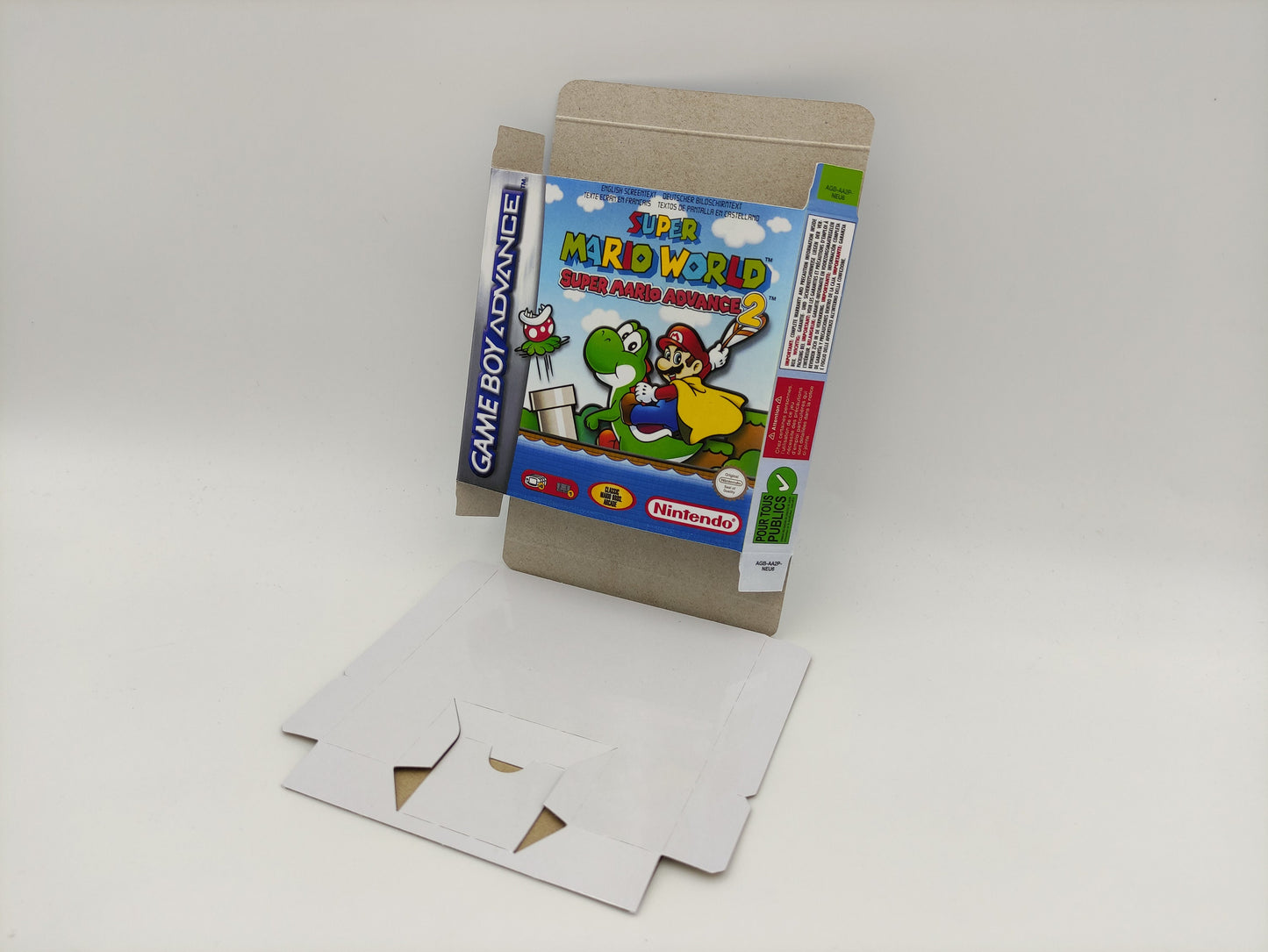 Super Mario Advance 2: Super Mario World - GameBoy Advance - box with inner tray option - PAL or NTSC - thick cardboard. Top Quality !!