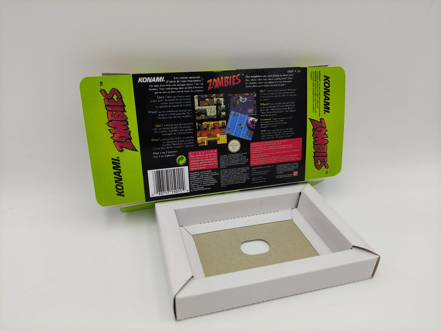 Zombies - PAL - box with inner tray option - SNES - thick cardboard as in the original.