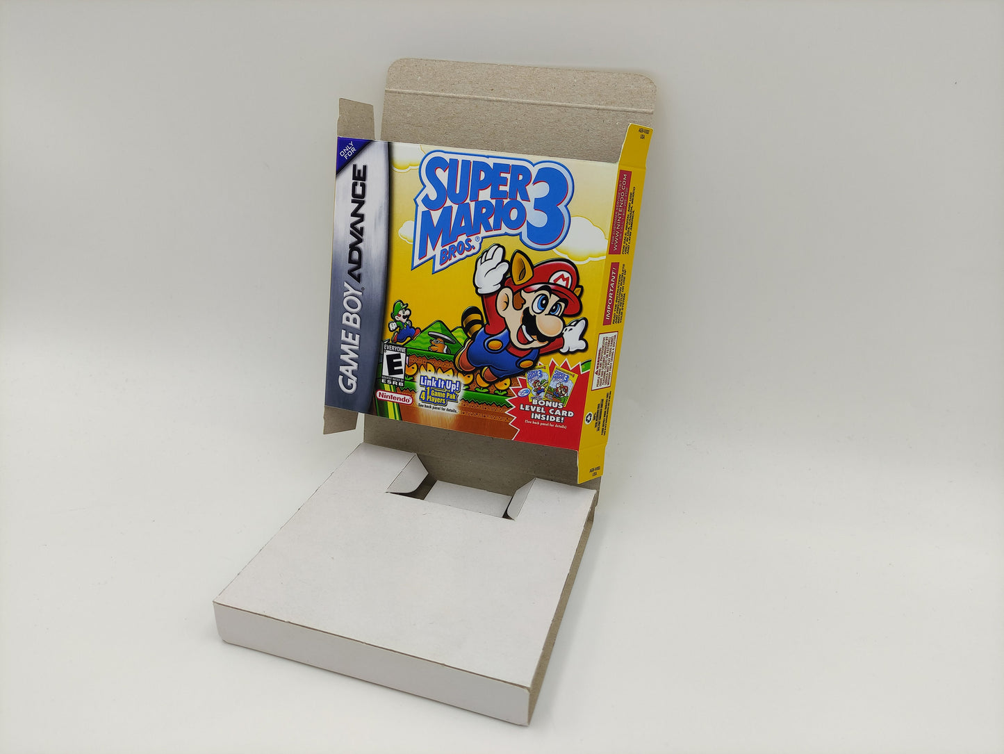 Super Mario Advance 4: Super Mario Bros. 3 - GameBoy Advance - box with inner tray option - PAL or NTSC - thick cardboard. Top Quality !!