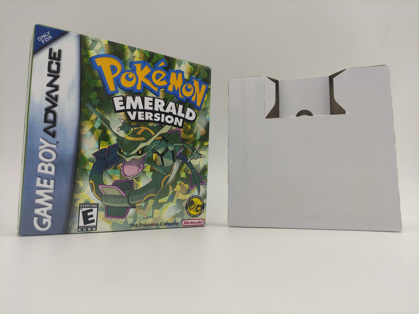 Pokemon Emerald - box with inner tray option - Game Boy Advance/ GBA - thick cardboard. Top Quality !!