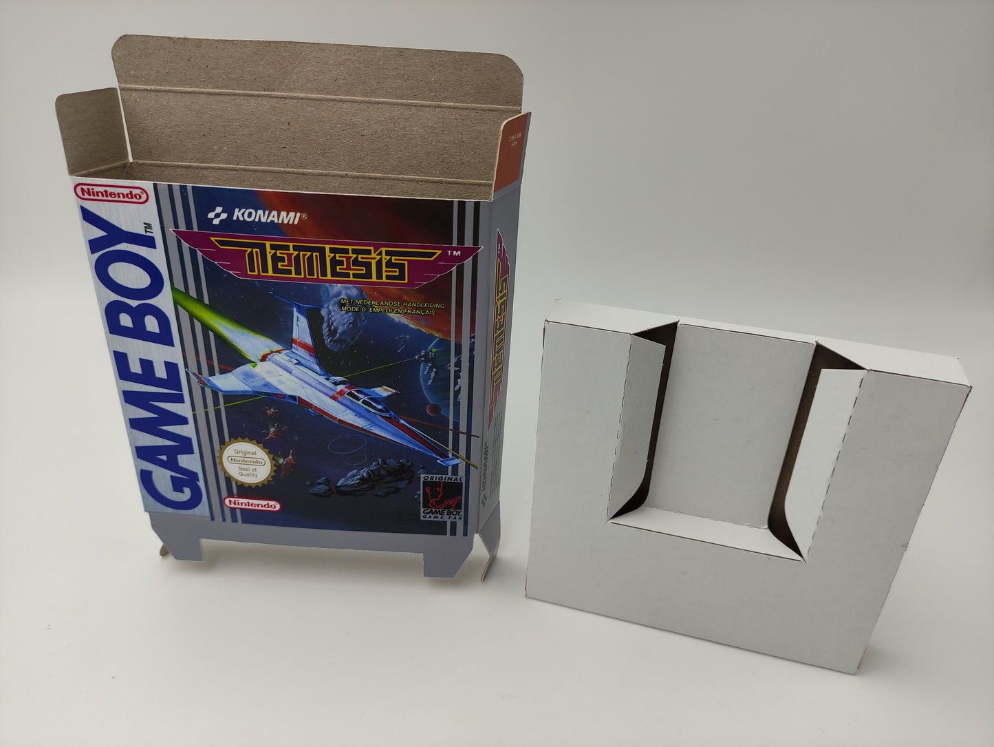 Nemesis - box with inner tray option - Game Boy/ GB - thick cardboard as in the original. PAL or NTSC. Top Quality !!