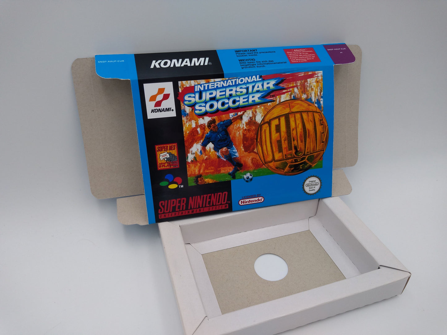 International Superstar Soccer Deluxe - NTSC or PAL - SNES - box with inner tray option - thick cardboard as in the original.