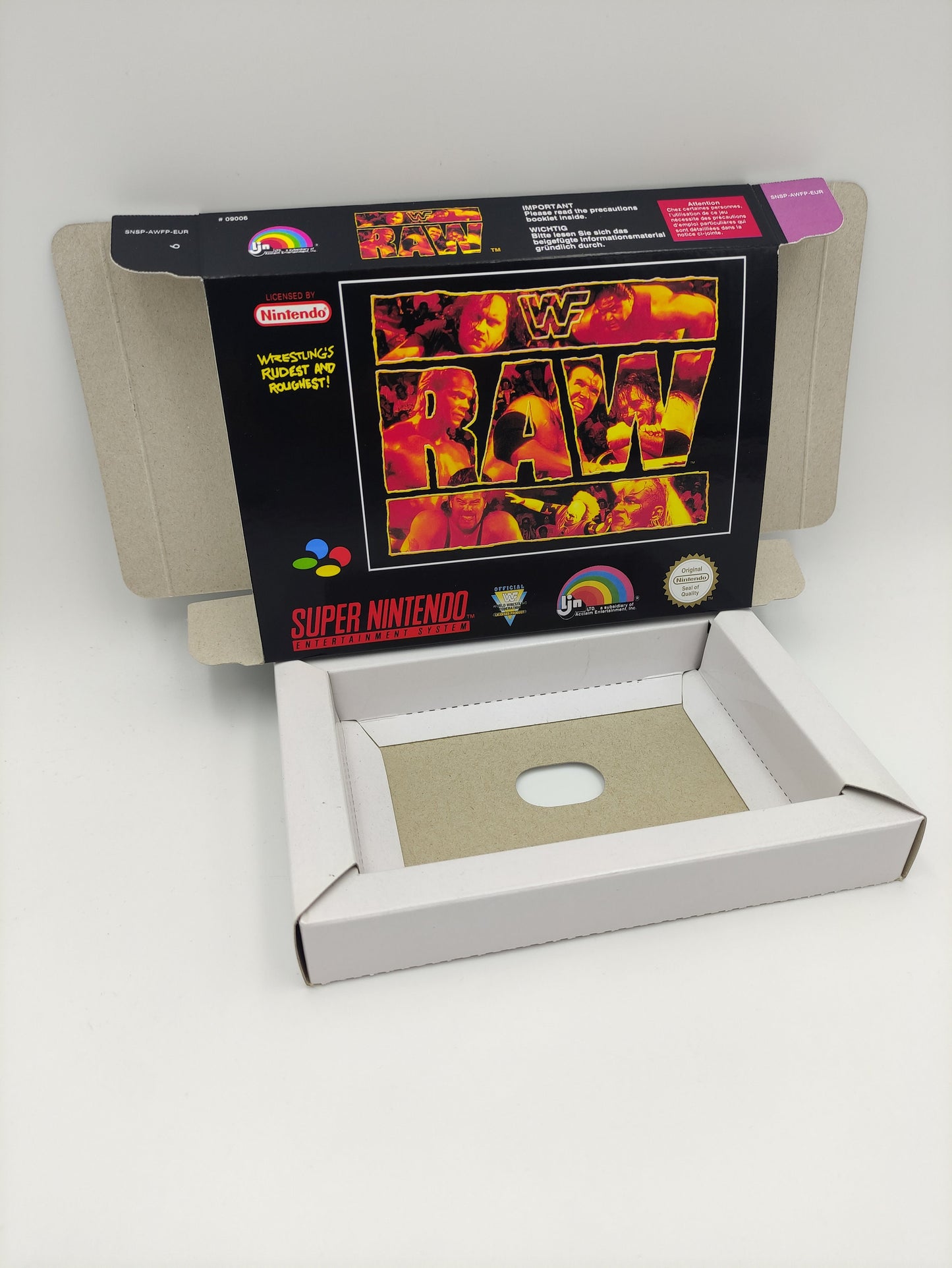 WWF Raw - PAL - box with inner tray option - SNES - thick cardboard as in the original. Top Quality !