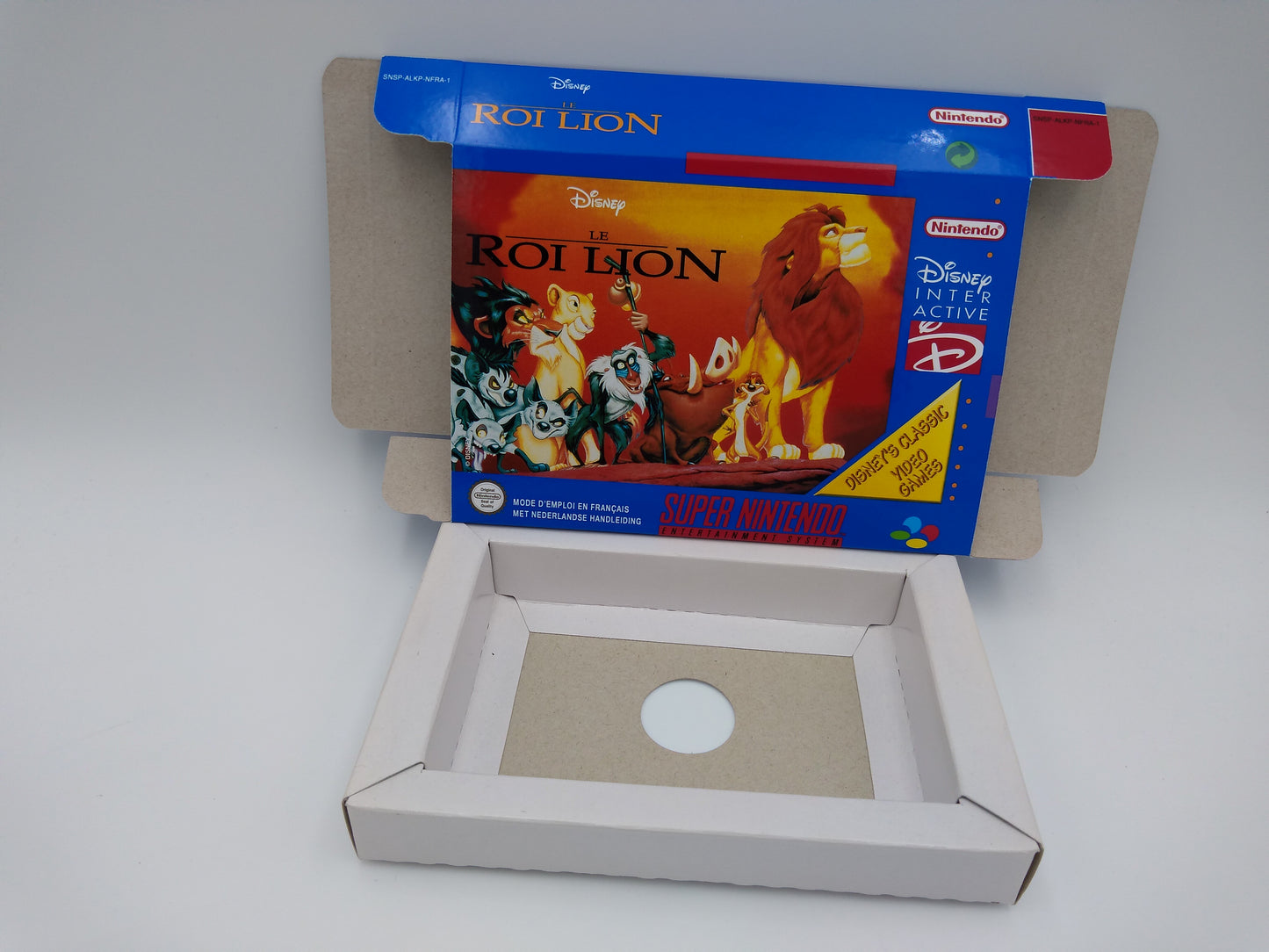 The Lion King/ Le Roi Lion - PAL or NTSC - box with inner tray option - SNES - thick cardboard as in the original.