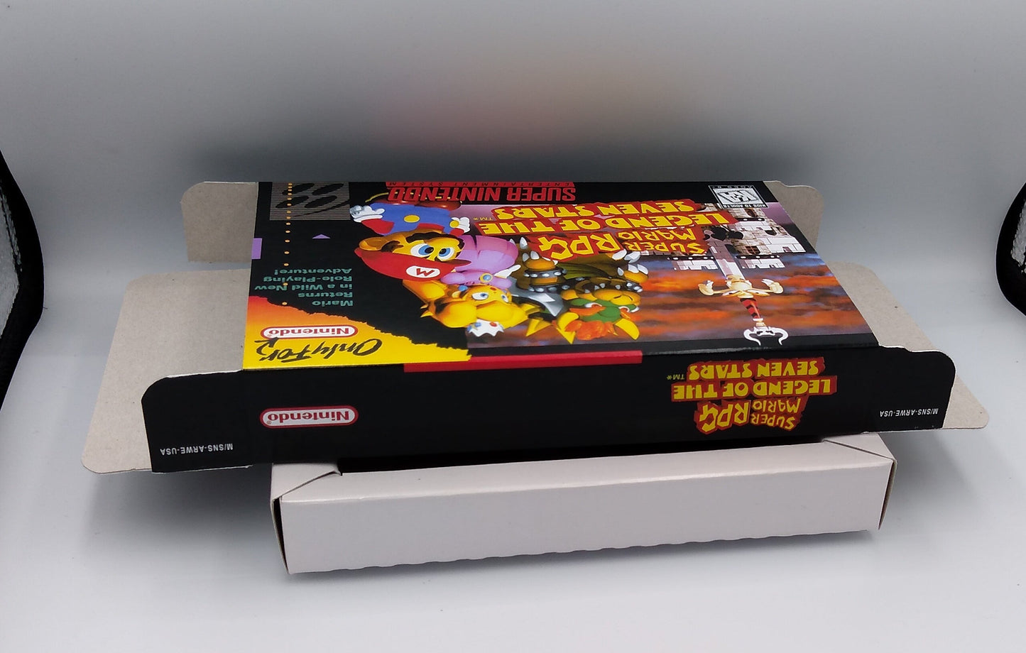 Super Mario RPG legends of the Seven Stars - box with inner tray option - Pal or NTSC - SNES - thick cardboard as in the original.