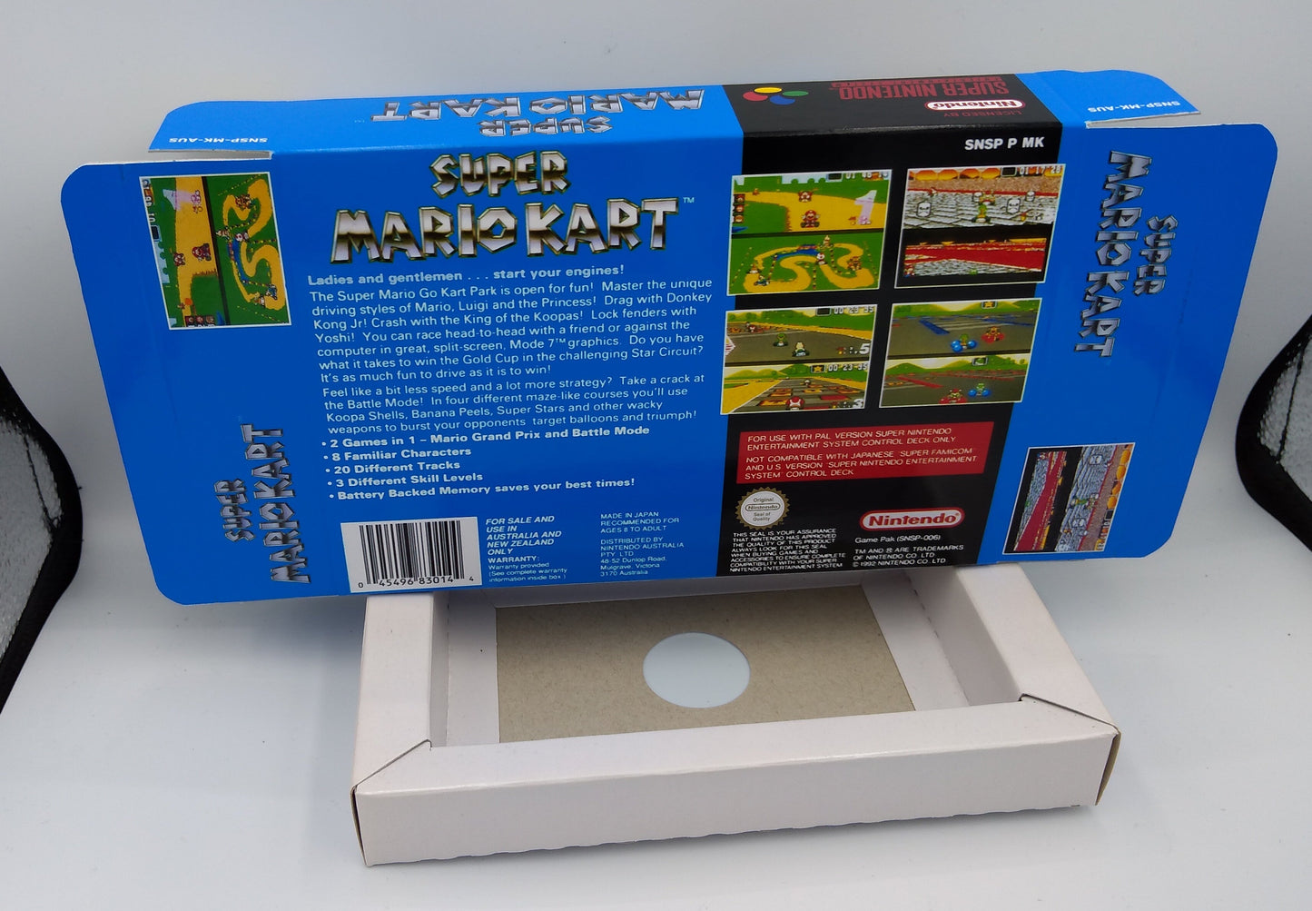 Super Mario Kart - Box Replacement, Manual, Inner Tray - PAL or NTSC - SNES - thick cardboard as in the original.