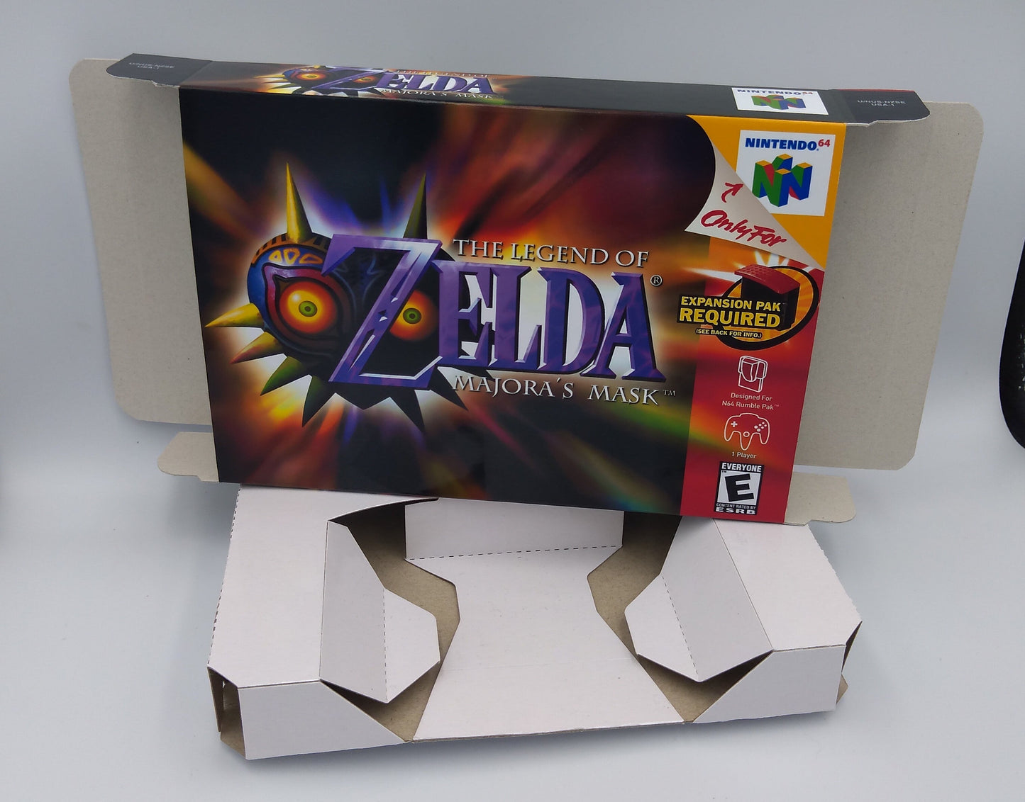 The Legend of Zelda Majoras Mask - NTSC, PAL or Australian PAL - N64- Box replacement, Manual, Inner Tray - thick cardboard as in the original.