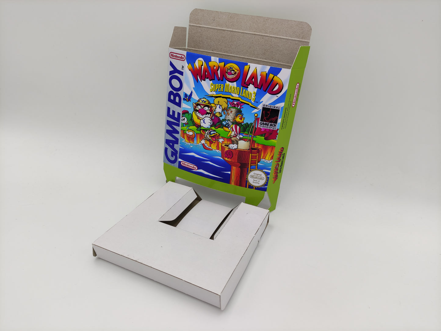 Wario Land: Super Mario Land 3 - box replacement with inner tray option - PAL or NTSC - Game Boy/ GB - thick cardboard - Top quality !